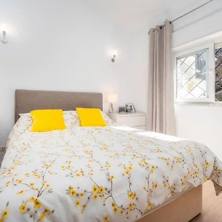 別荘 Casa Colina Sonolenta *